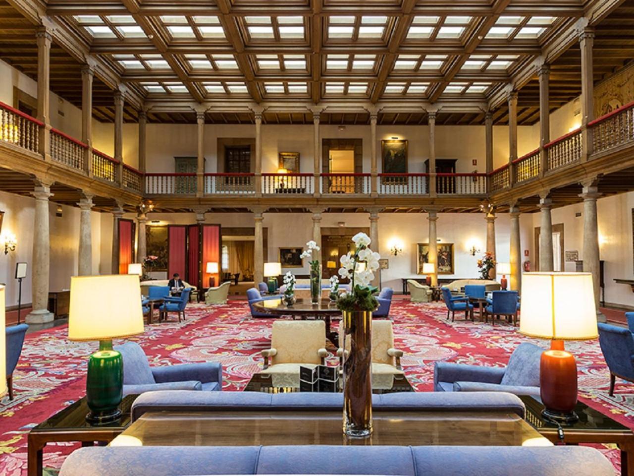 Eurostars Hotel De La Reconquista Oviedo Esterno foto The lobby of the Hotel de Ville